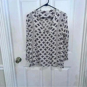 Belle du jour woman’s top sz med